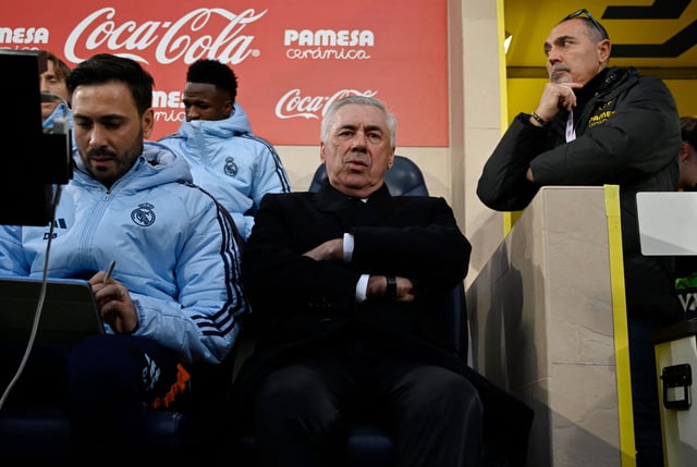 Soccer Football - LaLiga - Villarreal v Real Madrid - Estadio de la Ceramica, Villarreal, Spain - March 15, 2025 Real Madrid coach Carlo Ancelotti on the bench before the match REUTERS/Pablo Morano