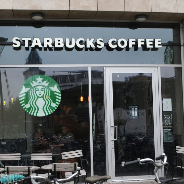 Ein Kaffee-Fehler von Starbucks, hier ist eine Filiale am 8. Oktober 2024 zu sehen, kommt dem Unternehmen nun wohl teuer zu stehen.