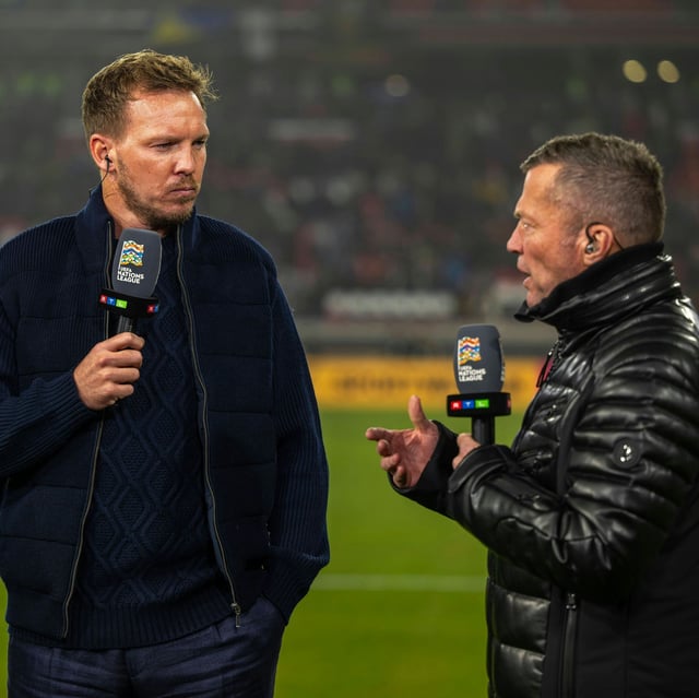 Lothar Matthäus, hier am 16. November 2024 im Gespräch mit Julian Nagelsmann, kann dessen Kader-Nominierungen zur bedingt nachvollziehen.
