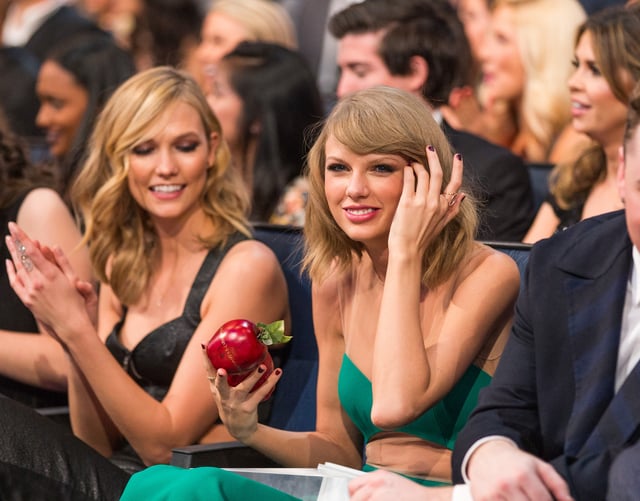 Karlie Kloss and Taylor Swift attended the 2014 American Music Awards together in Los Angeles, California, on November 23, 2014.