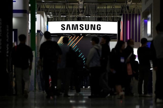 The logo of Samsung Electronics is seen at its booth during The 26th Semiconductor Exhibition 2024 in Seoul, South Korea, October 23, 2024.   REUTERS/Kim Hong-Ji/File Photo