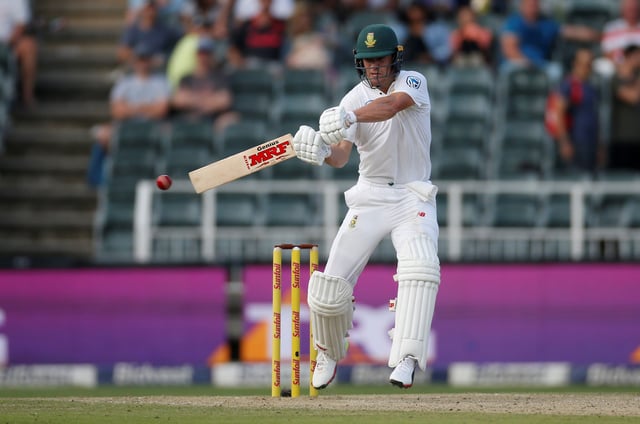 Cricket - South Africa v Australia - Fourth Test - Wanderers Stadium, Johannesburg, South Africa - March 30, 2018   South Africa's AB de Villiers in action    REUTERS/Siphiwe Sibeko/File Photo