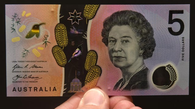 Elizabeth II first appeared on the Australian $5 note in 1992. Her image will not be replaced by her son’s