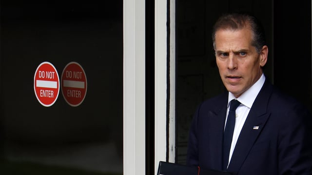WILMINGTON, DELAWARE - JUNE 06: Hunter Biden, the son of U.S. President Joe Biden, leaves the J. Caleb Boggs Federal Building on June 06, 2024 in Wilmington, Delaware.