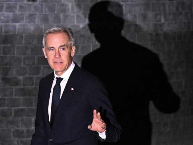 Canada's Prime Minister Mark Carney arrives in Downing Street in central London on March 17, 2025, for a bilateral meeting with Britain's Prime Minister. (Photo by Ben STANSALL / AFP)