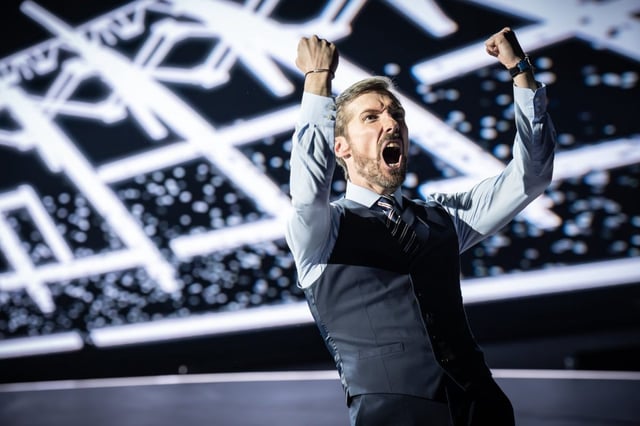 Gwilym Lee as Gareth Southgate in &#39;Dear England&#39; (Photo: Marc Brenner)