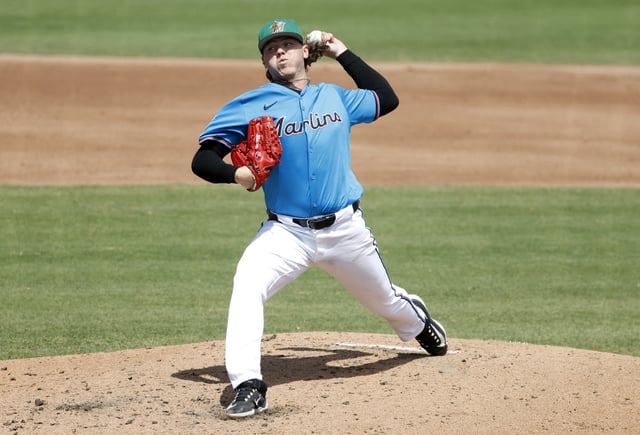 Mar 17, 2025; Jupiter, Florida, USA;  Miami Marlins starting pitcher Ryan Weathers (35) pitches against the New York Mets during the fourth inning at Roger Dean Chevrolet Stadium. Mandatory Credit: Rhona Wise-Imagn Images/ File Photo