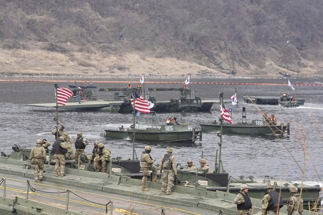 U.S. and South Korean army soldiers participate in a joint river-crossing exercise between South Korea and the United States as a part of the Freedom Shield military exercise on the Imjin River in Yeoncheon, South Korea, Thursday, March 20, 2025. (AP Photo/Ahn Young-joon)