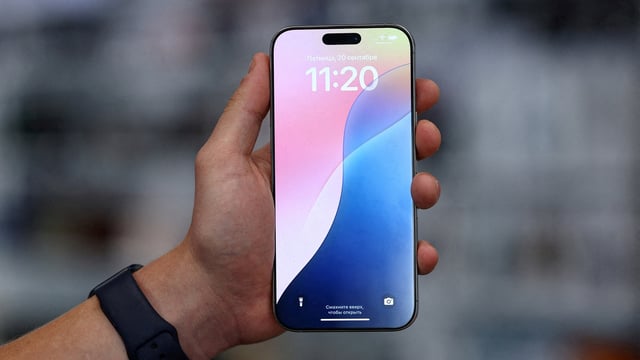 iPhone 16 series and iPhone 15 Pro are going receive several new AI features with iOS 18.4.