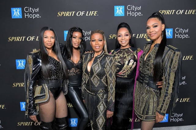 From left, Dawn Robinson, Rhona Bennett, Maxine Jones, Terry Ellis, and Cindy Herron-Braggs of En Vogue attend City of Hope Spirit of Life Gala 2019 in Santa Monica.