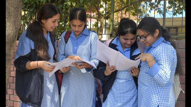 The Right to Education (RTE) Act stipulates that 25% of seats in all private schools will be reserved for the students for the EWS.