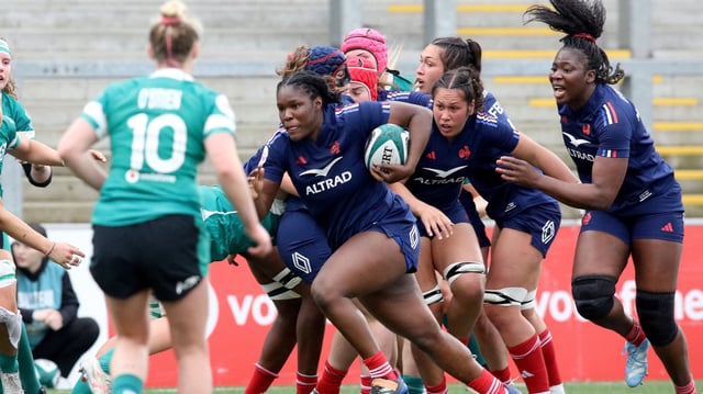 Le XV de France féminin démarre bien son Tournoi des Six Nations.