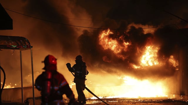 South Korea wildfires: Some 620 residents in the southeastern city of Ulsan and the nearby Gyeongsang province have taken shelter from forest fires that started Saturday, the Ministry of the Interior and Safety said. 