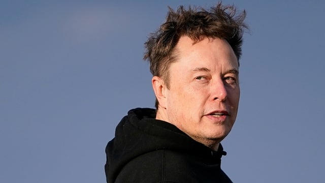 Elon Musk's estranged daughter made explosive claims about him