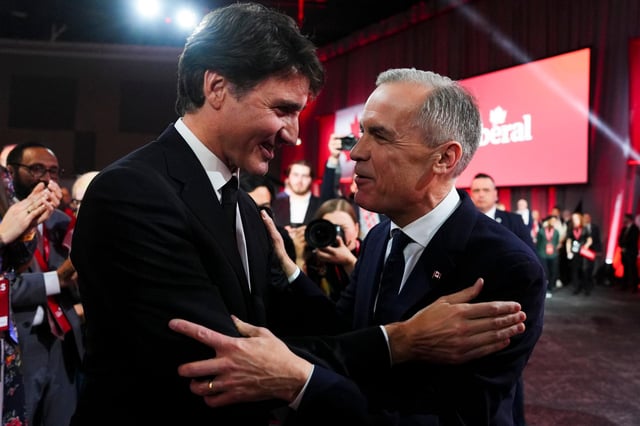 Justin Trudeau (l.) gratuliert seinem Nachfolger Mark Carney zu dessen Wahl zum neuen Parteichef der liberalen Partei