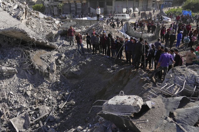 Après une frappe israélienne dans la ville de Gaza, le 23 mars.