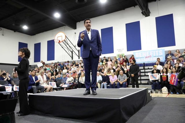 Rep. Ro Khanna holds a town hall in Bakersfield on March 23, 2025. 
