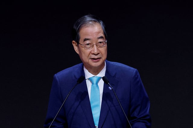 Han Duck-soo, South Korean Prime Minister, gives a speech during the opening ceremony of the AI Global Forum in Seoul, South Korea, May 22, 2024.
