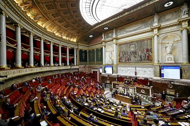 À l’heure actuelle, 1 300 amendements ont déjà été déposés par les députés.
