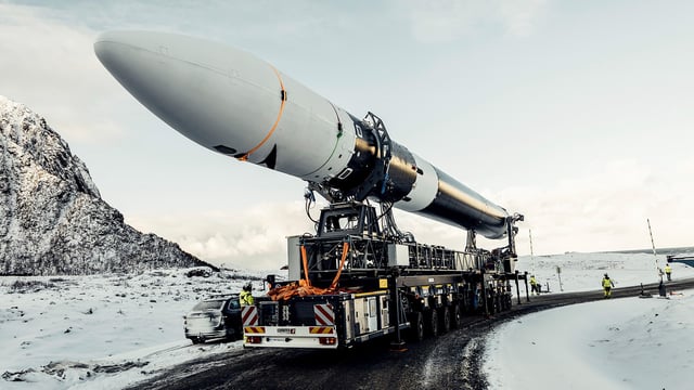 Die "Spectrum"-Rakete auf dem Weg zur Abschussrampe im Norden Norwegens