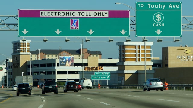 Toll services like I-Pass in Illinois won't contact you through texting.