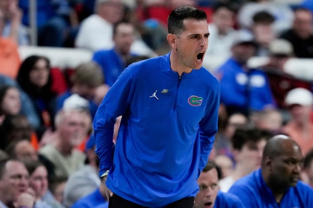 Florida head coach Todd Golden reacts during the first half in the second round of the NCAA college basketball tournament against Connecticut, Sunday, March 23, 2025, in Raleigh, N.C. (AP Photo/Stephanie Scarbrough)