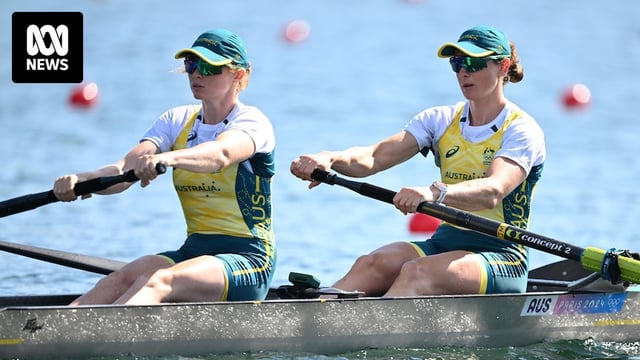 Jess Morrison and Annabelle McIntyre of Australia rowing in the women's pairs