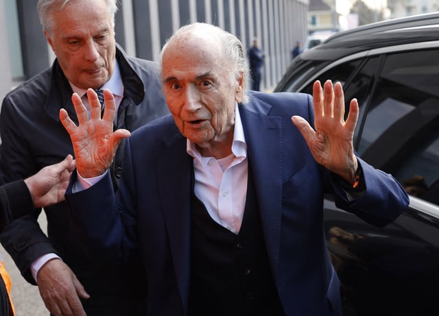 Former FIFA President Sepp Blatter arrives at the tribunal for the verdict on corruption charges against him in Muttenz, March 25, 2025. REUTERS/Stefan Wermuth