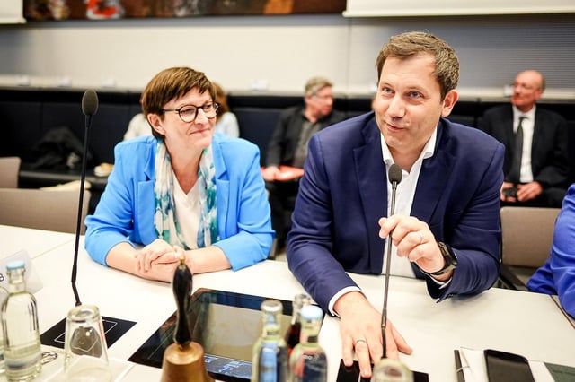 Die Chefs der Sozialdemokraten, Saskia Esken und Lars Klingbeil