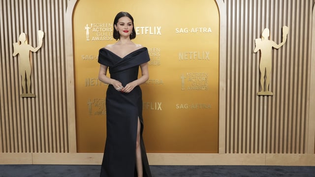 Selena Gomez opened up about receiving negative comments about her looks on social media