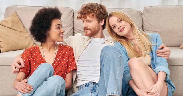 Polyamory and other non-monogamous relationships are just as satisfying as monogamous ones