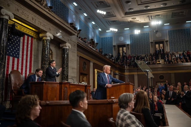 Trump delivers address to Congress