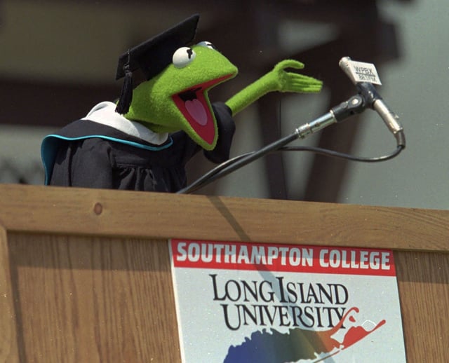 Kermit The Frog addresses the graduates at Southampton College of Long Island University during commencement exercises May 19, 1996, in Southampton, N.Y.  Spring is commencement season in the United States and a famous speaker can bring prestige and national media attention to a university. (AP Photo/John Dunn)