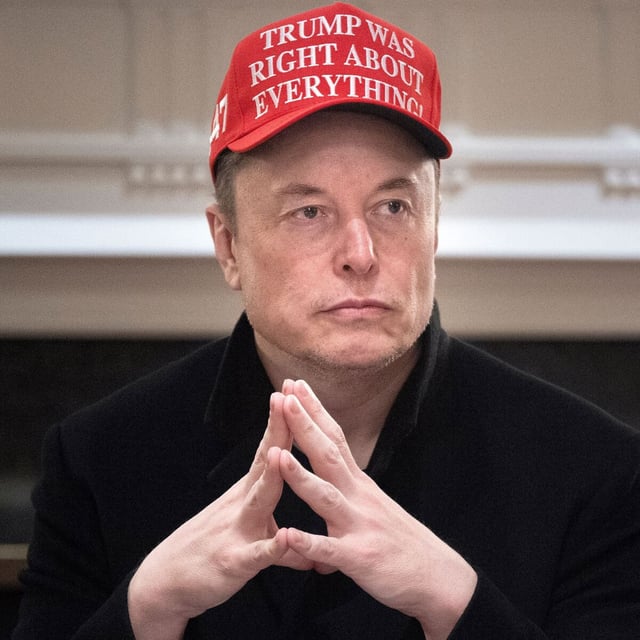 Elon Musk personally reached out to the CEO of Reddit to complain about content on the platform.