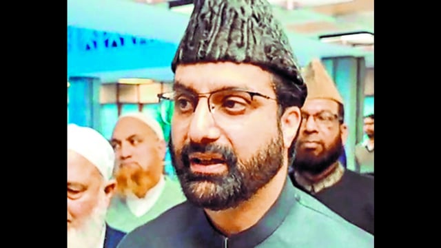 The authorities have denied permission to hold prayers at the grand mosque in Srinagar, Jamia Masjid, on the auspicious occasion of Shab-e-Qadr, the chief cleric Mirwaiz Umar Farooq said on Thursday. (ANI File)