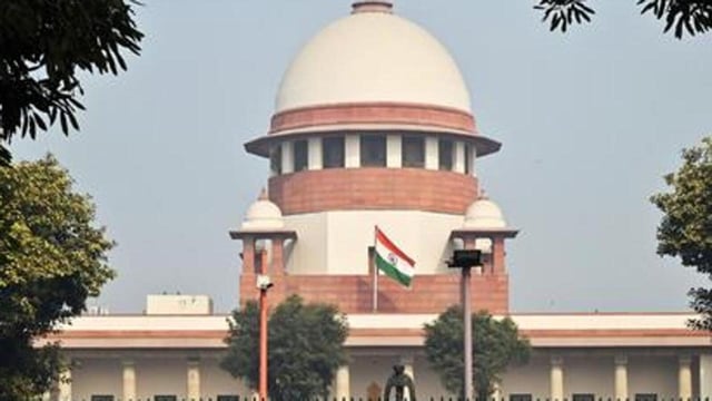 The Gujarat HC, on Jan 17, refused to quash the FIR, justifying police action on the grounds that the poem could incite unrest. (HT file photo)