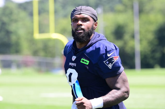 Jul 26, 2024; Foxborough, MA, USA; New England Patriots linebacker Ja'Whaun Bentley (8) leaves the field after training camp at Gillette Stadium. Mandatory Credit: Eric Canha-USA TODAY Sports/File Photo