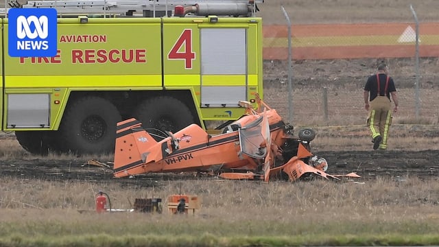 Avalon Airshow crash (2)