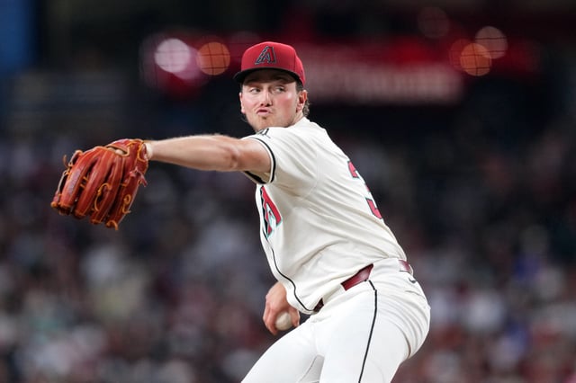 Sep 29, 2024; Phoenix, Arizona, USA; Arizona Diamondbacks pitcher Brandon Pfaadt (32) pitches against the San Diego Padres during the third inning at Chase Field. Mandatory Credit: Joe Camporeale-Imagn Images/File Photo