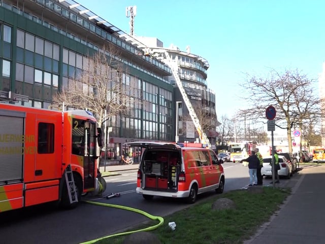 Mehr als 50 Verletzte bei Brand in Altenheim in Hannover