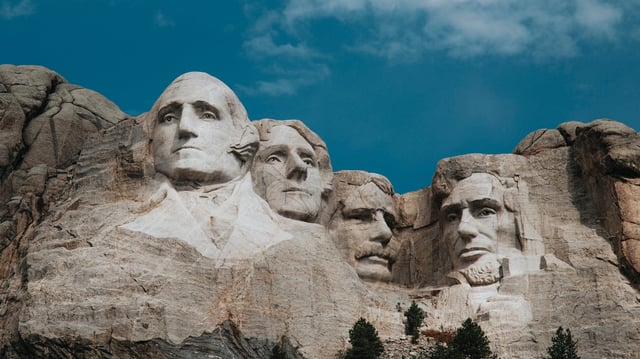 The Fox News host questioned Interior Secretary Doug Burgum about a prospective addition to the iconic landmark during an interview on Saturday night.