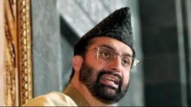 Kashmir’s chief priest Mirwaiz Umar Farooq on Monday denounced the decision of the authorities of not allowing Eid prayers at the Eidgah in Srinagar’s Old City. (HT file photo)