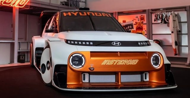 sporty digital inster ev