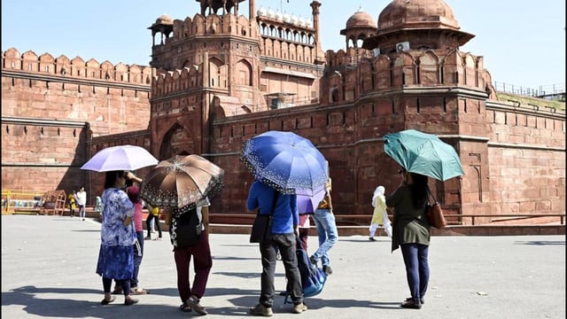 The maximum and minimum temperatures have been in the range of 34-36°C and 14-17°C in Delhi. (ANI)