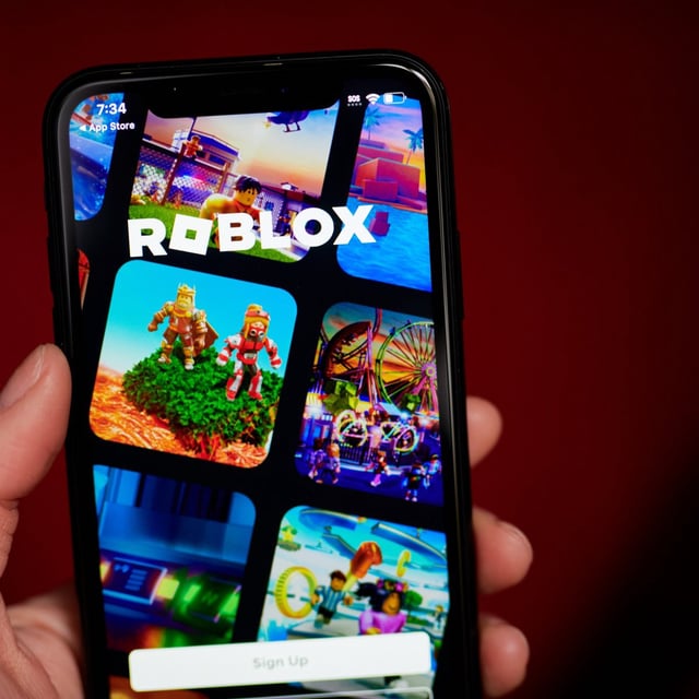 Parents can now see exactly where their kids are spending time on Roblox.