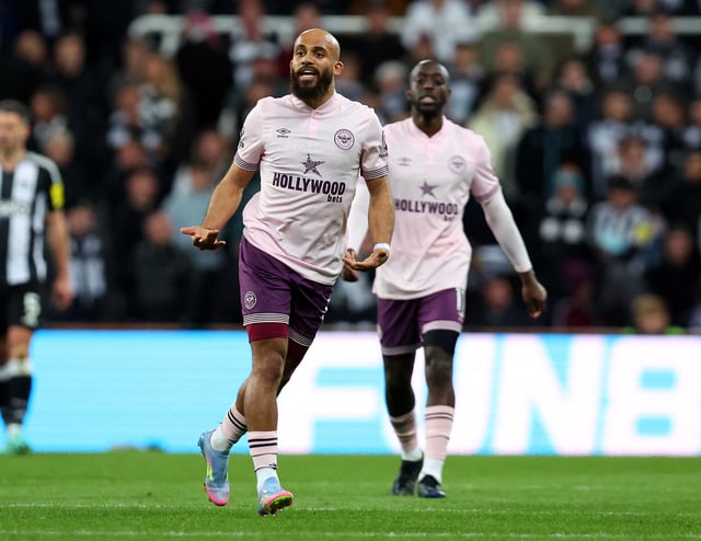 Soccer Football - Premier League - Newcastle United v Brentford - St James' Park, Newcastle, Britain - April 2, 2025 Brentford's Bryan Mbeumo celebrates scoring their first goal Action Images via Reuters/Craig Brough EDITORIAL USE ONLY. NO USE WITH UNAUTHORIZED AUDIO, VIDEO, DATA, FIXTURE LISTS, CLUB/LEAGUE LOGOS OR 'LIVE' SERVICES. ONLINE IN-MATCH USE LIMITED TO 120 IMAGES, NO VIDEO EMULATION. NO USE IN BETTING, GAMES OR SINGLE CLUB/LEAGUE/PLAYER PUBLICATIONS. PLEASE CONTACT YOUR ACCOUNT REPRESENTATIVE FOR FURTHER DETAILS..