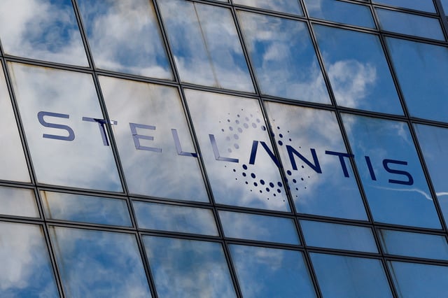 The logo of Stellantis sits on the company's building in Poissy, near Paris, France, February 26, 2025. REUTERS/Stephanie Lecocq/File Photo