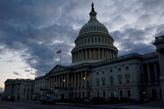 The U.S. Capitol building is seen in Washington, U.S., December 18, 2023. REUTERS/Elizabeth Frantz/File Photo