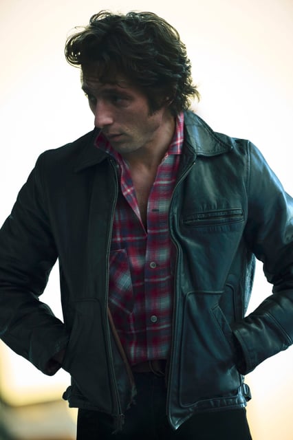 Jeremy Allen White plays Bruce Springsteen in the biopic "Deliver Me From Nowhere."
