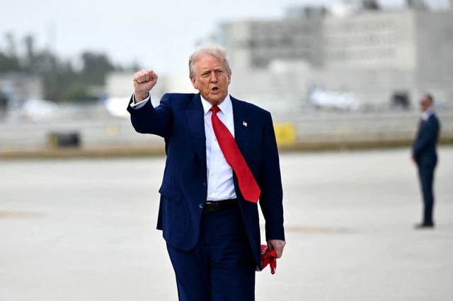 The term-limited, 78-year-old president would be a lame duck already were it not for the threat of running again (Photo: Mandel Ngan/AFP)